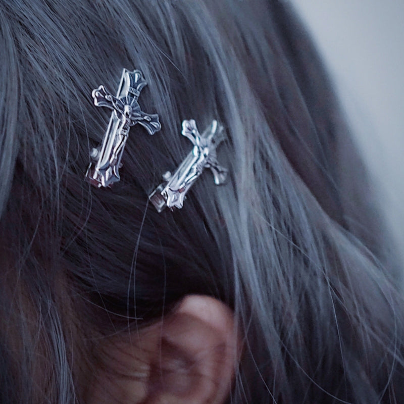 Gothic Vintage Cross Hair Clip